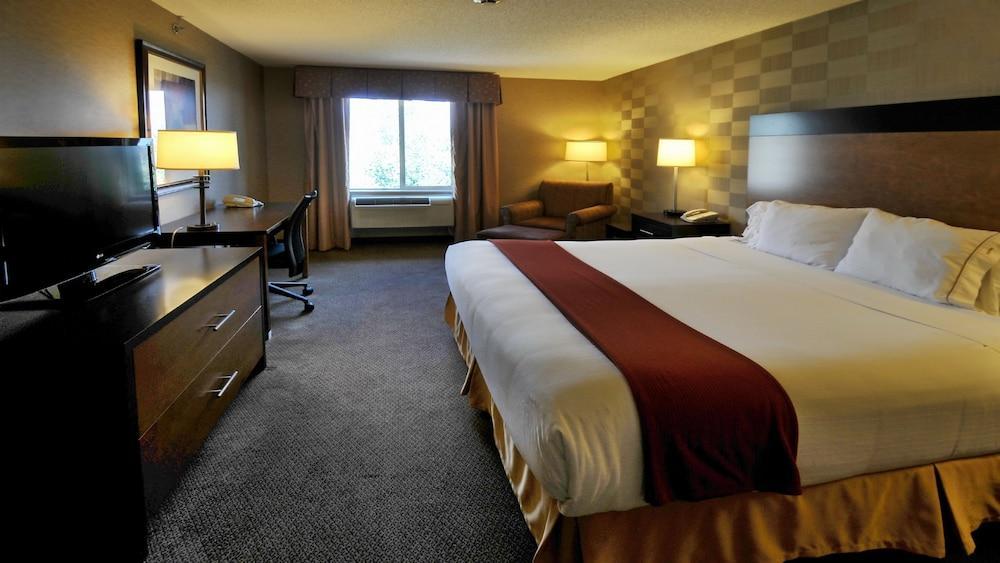Holiday Inn Express Hotel & Suites Littleton By Ihg Exterior photo