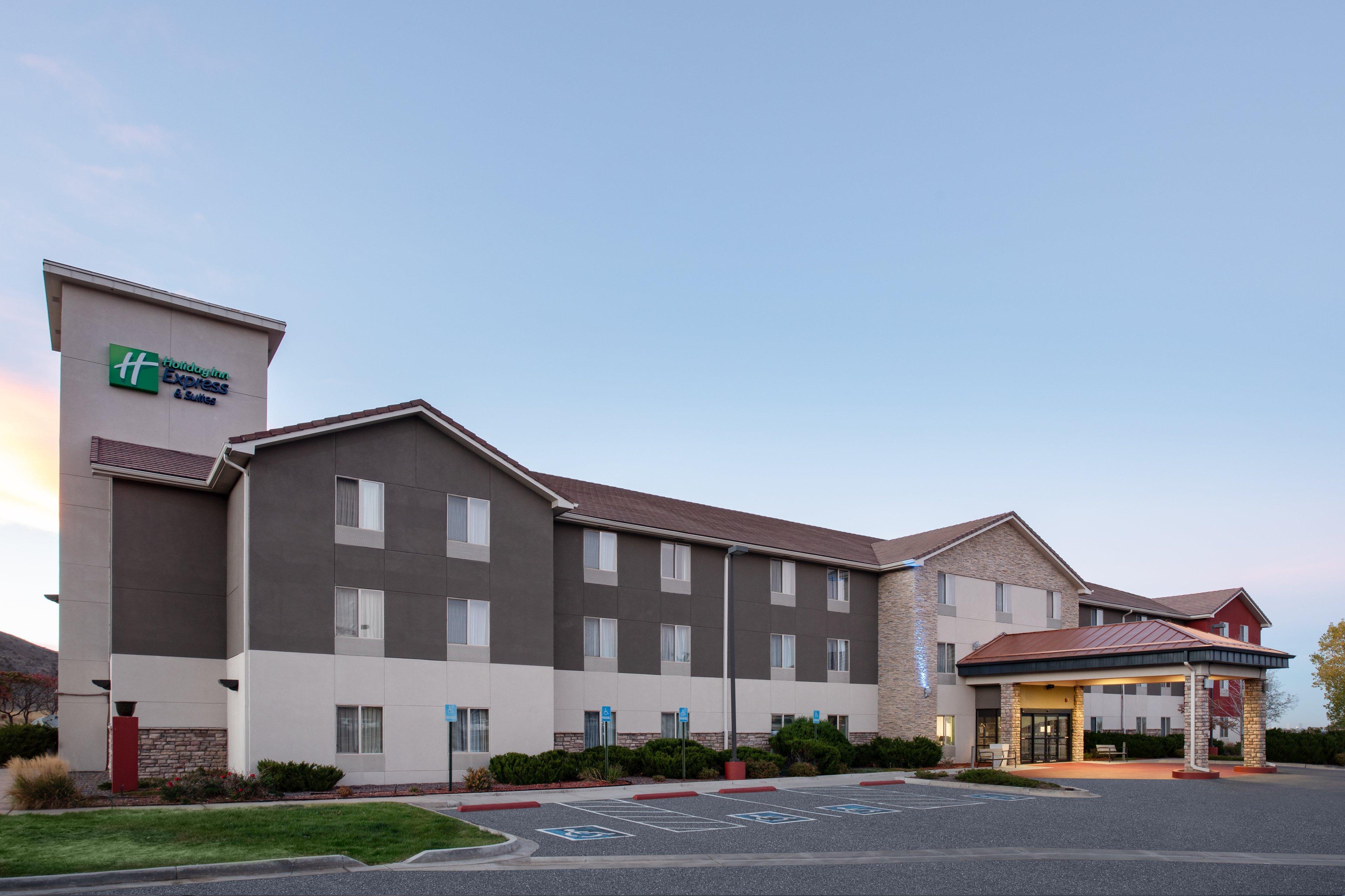 Holiday Inn Express Hotel & Suites Littleton By Ihg Exterior photo